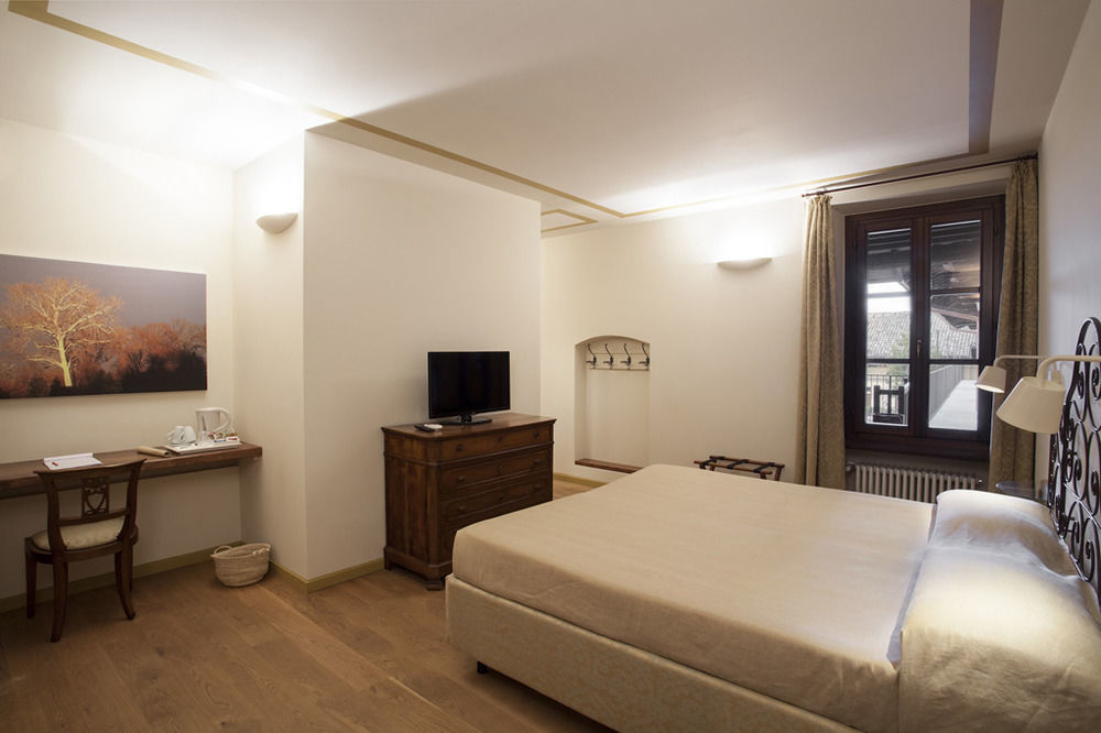 Borromeo Rooms Bed & Living Vimercate Dış mekan fotoğraf